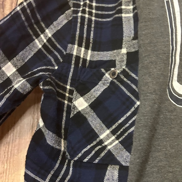 NWT Upcycled New York Yankees Flannel Tee - Picture 4 of 5